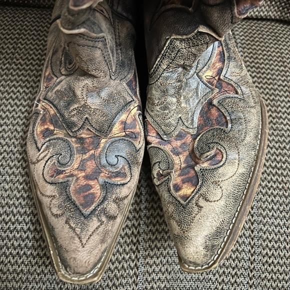 Leopard inlay Leather Boots - Picture 5 of 6